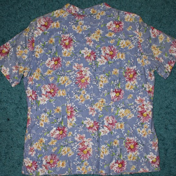Embroidered Floral Shirt - Picture 6 of 7